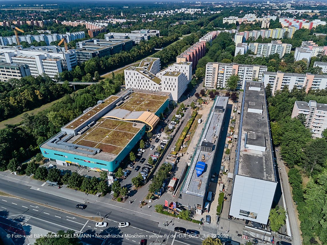 22.07.2022 - Plettzentrum und Montessori Schule in Neuperlach
